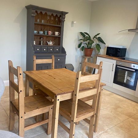 Appartamento Luxury Country Escape Ennis Esterno foto