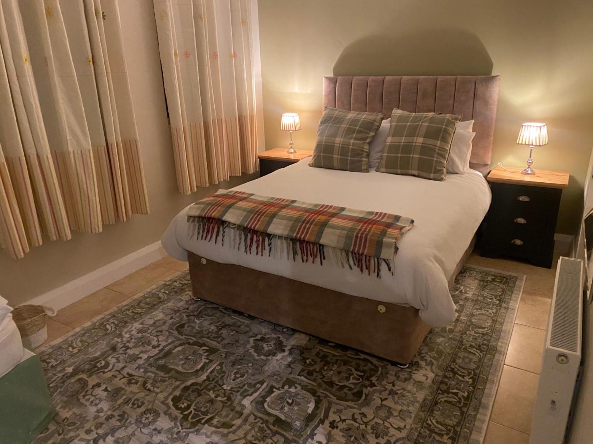 Appartamento Luxury Country Escape Ennis Esterno foto